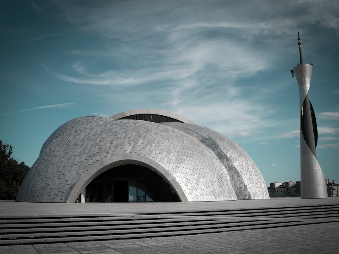 Architectuur in Rijeka: oude structuren en moderne invloeden